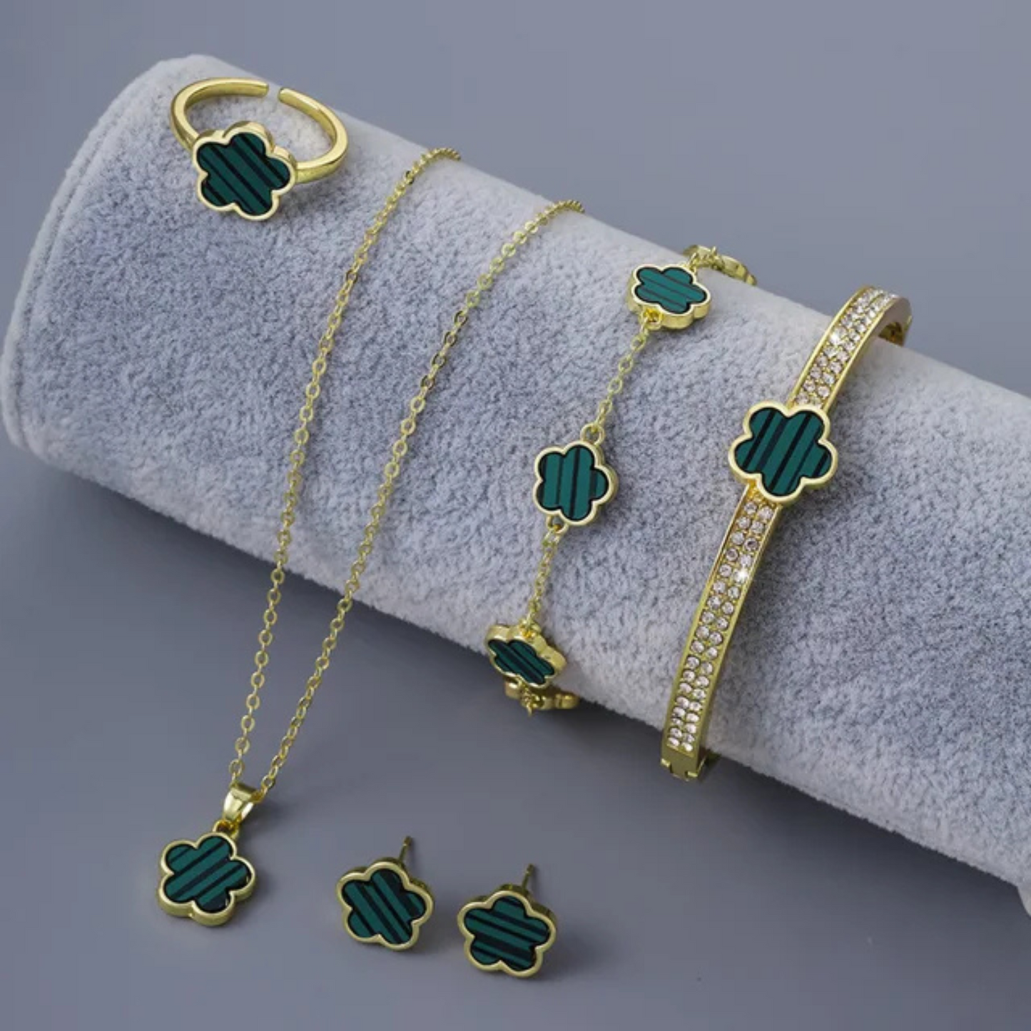 3 Pcs 5 Color Flower Jewelry Set – Necklace, Bracelet, Earrings