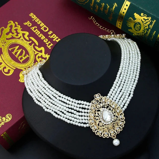 Arabian Elegance Crystal Necklace Ensemble