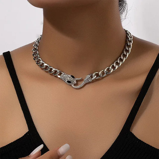 Silver plated Glamor Necklace